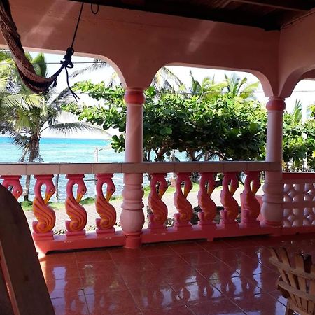 Corn Island Hostal Alal Suite North End المظهر الخارجي الصورة